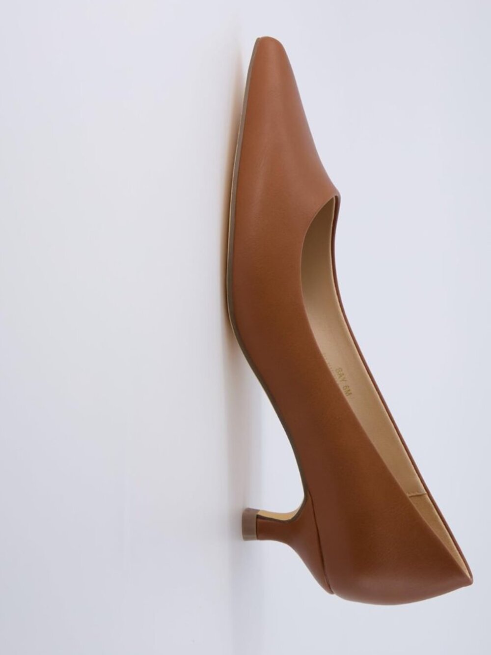 CUSHIONAIRE Cognac Women's Bay Kitten Heel Dress Shoe +Memory Foam, New Sz 9